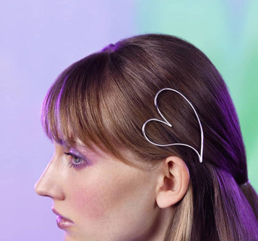 シルバー製ラブハートヘアクリップ
