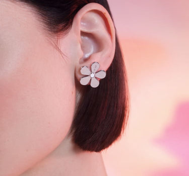 シルバー デイジー スタッド ピアス