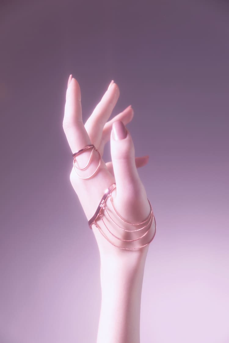 ローズゴールド製ハンドチェーンセット