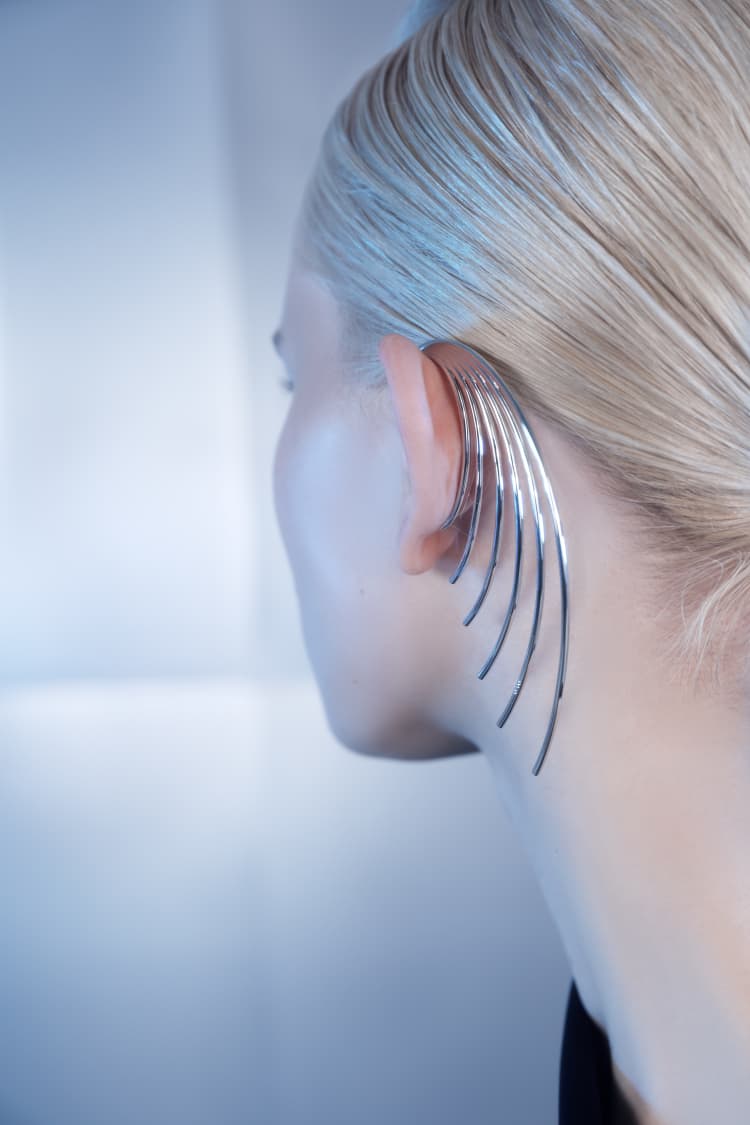 シルバーラップアラウンドイヤーカフ