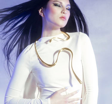 ゴールドリキッドネックレス