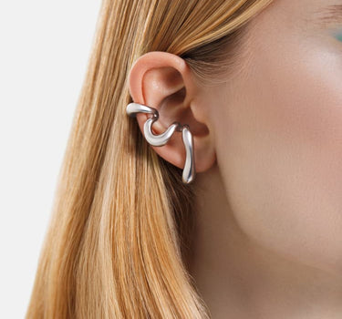 無限の有機的なシルバーイヤーカフ